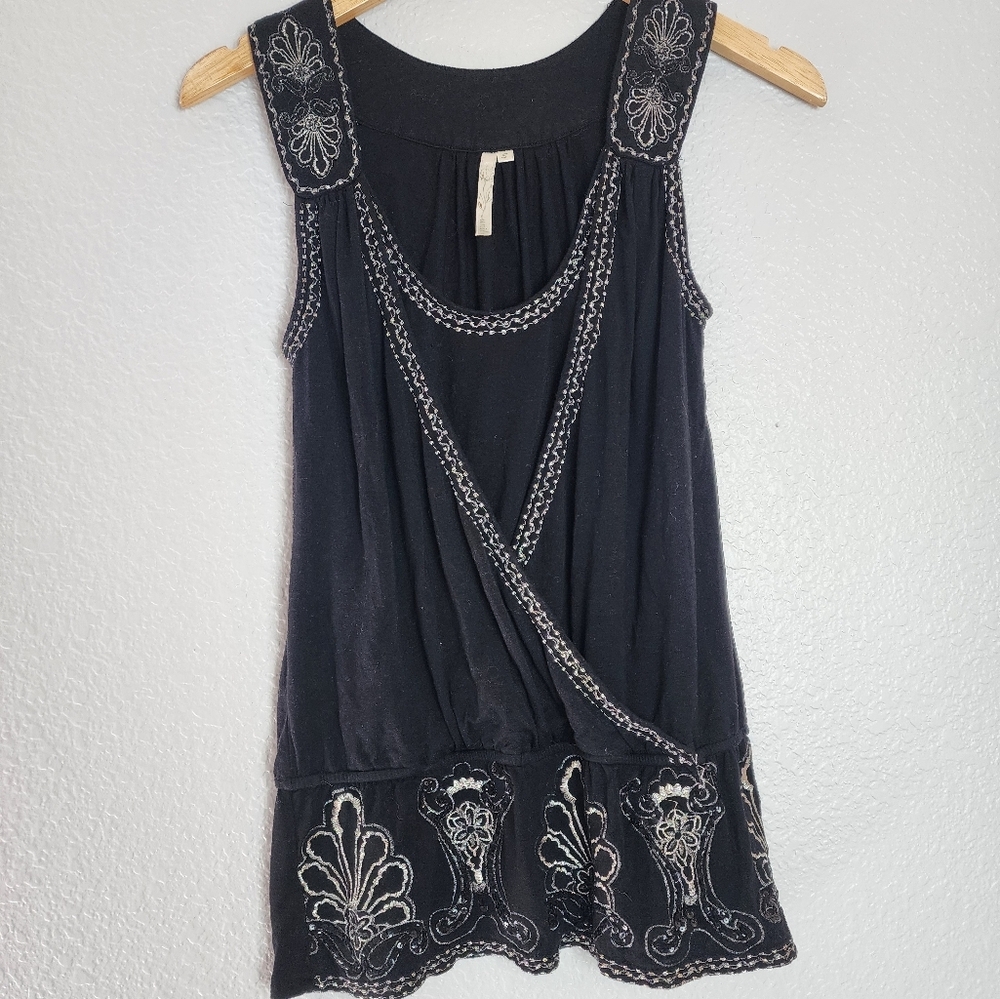 Unit Black Sequence & Embroidered Faux Wrap Sleeveless  Women's Top Size S